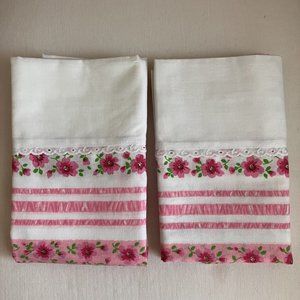 2 Vintage Wabasso NWOT Pink Flowered/White Eyelet Trim Queen Size Pillow Slips